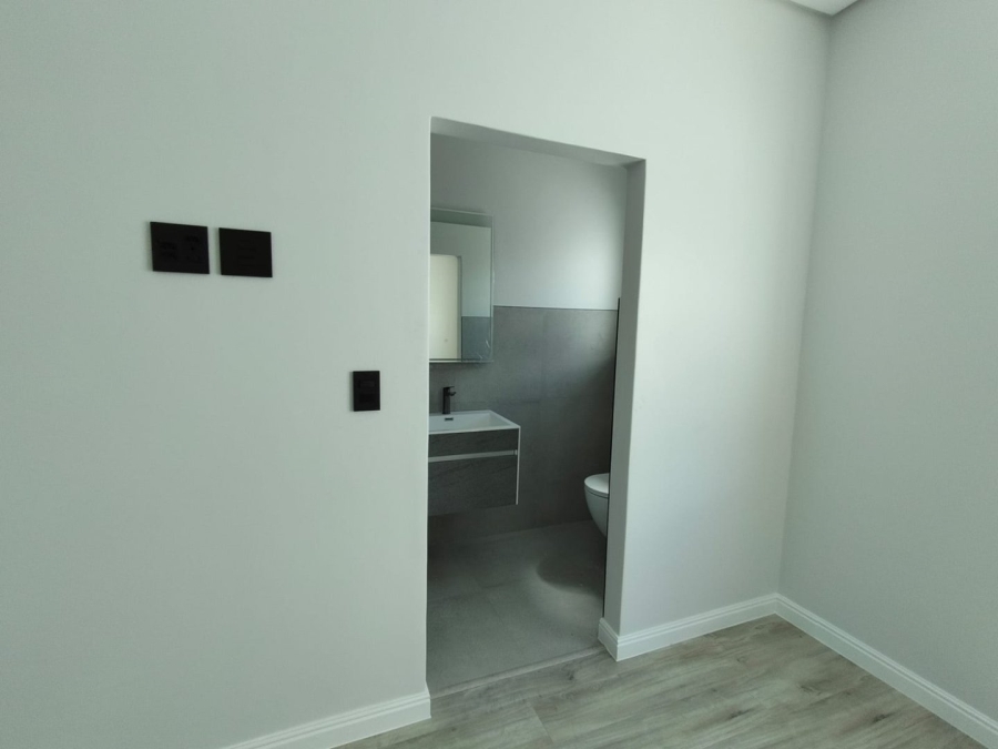 4 Bedroom Property for Sale in Sandown Western Cape